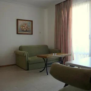 Babylon Gardens Apart , Menderes Turquía